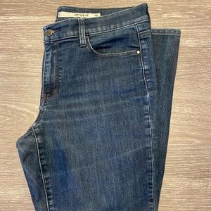 DKNY straight leg jeans . Size 10x32. Gently worn.